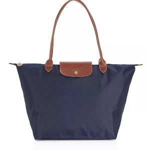 LONGCHAMP